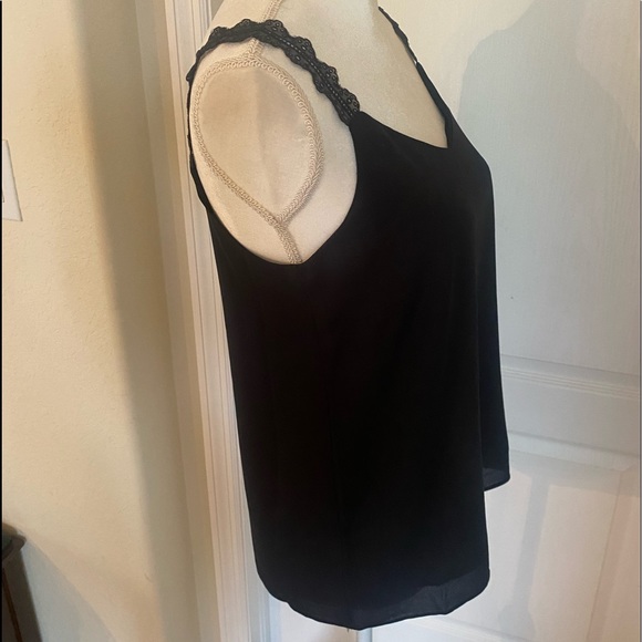 Tahari Top - Picture 5 of 7